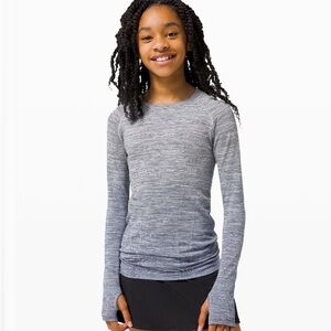 NWOT Ivivva Fly Tech Long Sleeve Silver Fox/White/Lavender
Dusk/Black